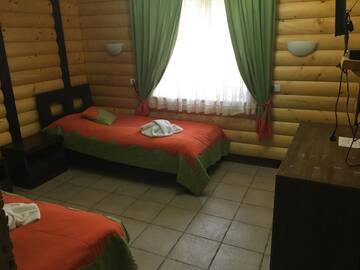 Фото номера Четырехместный номер Отель MishyN-City Hotel г. Dobrovlyany 6